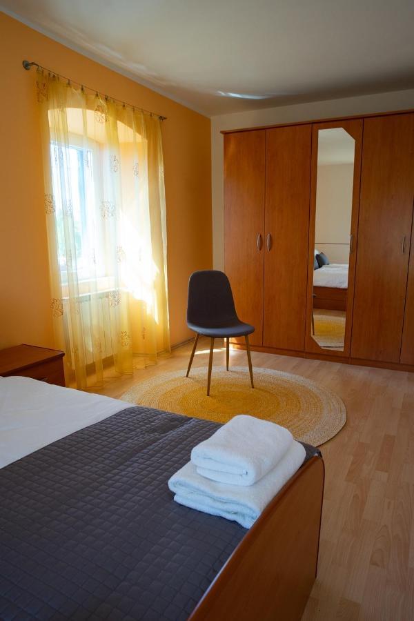 Olive Tree Apartments Umag Exterior foto