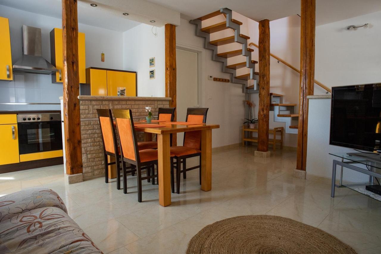 Olive Tree Apartments Umag Exterior foto